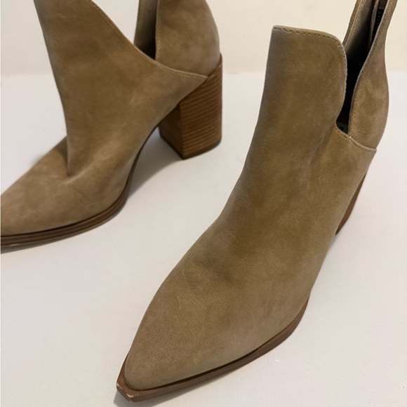 Steve Madden Camel Suede Ankle Booties - Picture 2 of 5